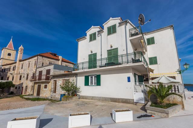 Apartment Masa Пировац Экстерьер фото